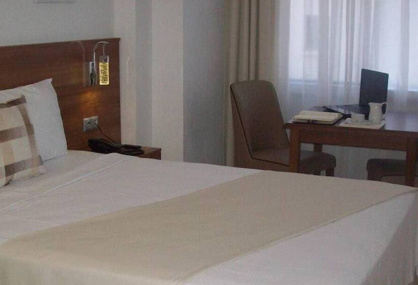 غرفة قياسية فردية, Agz