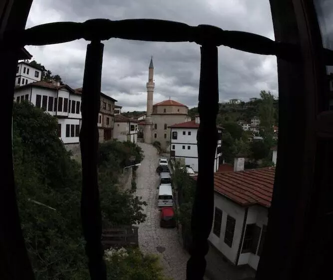 ファミリールーム, Arifbey Konak