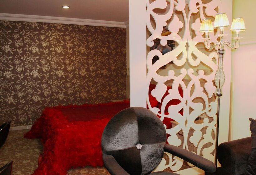 سوییت اجرایی, Berraksu