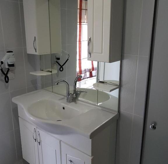 سوییت اجرایی, Berraksu