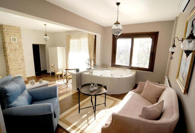 מיטת קינג בסוויטה, Beyaz Ev Agva  Adult Only +15