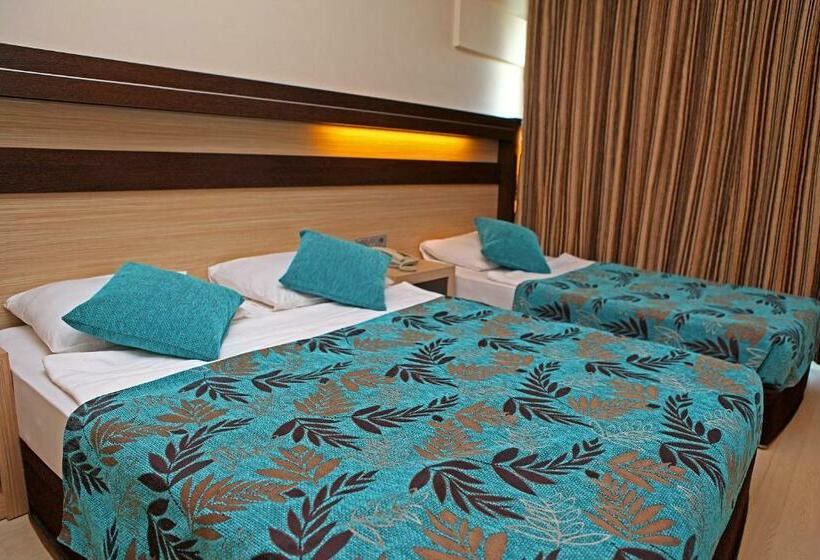 스탠다드 트리플 룸, Heritage By Cimen