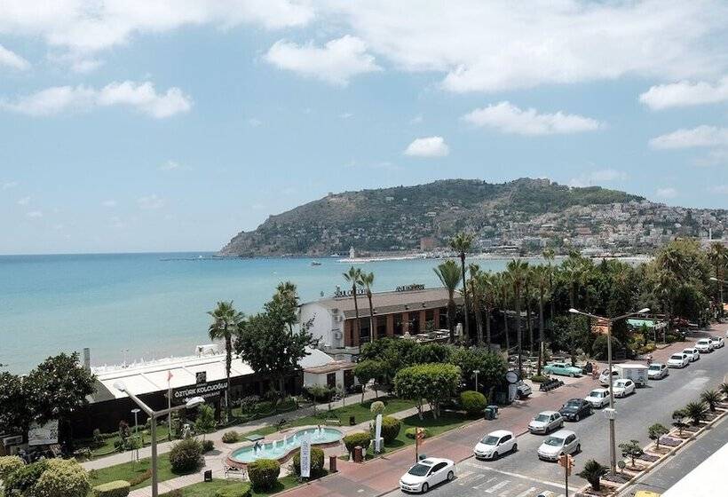 스탠다드 트리플 룸, Heritage By Cimen