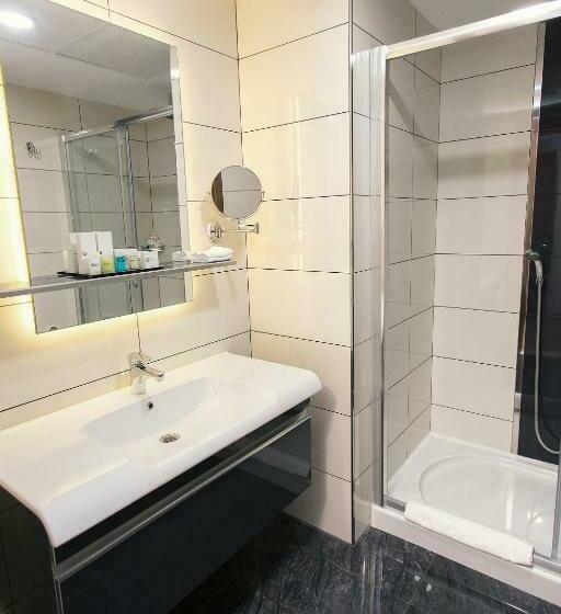 חדר סטנדרט, Fesa Business