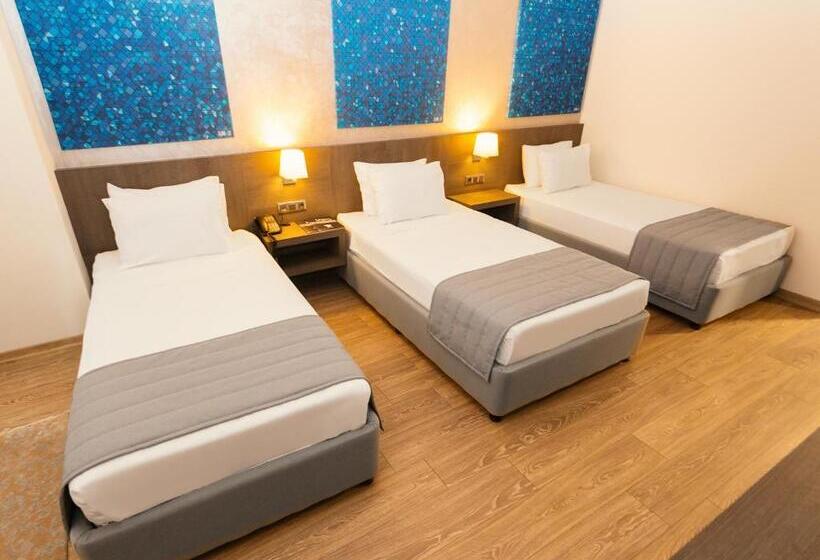 חדר משפחתי, Fesa Business