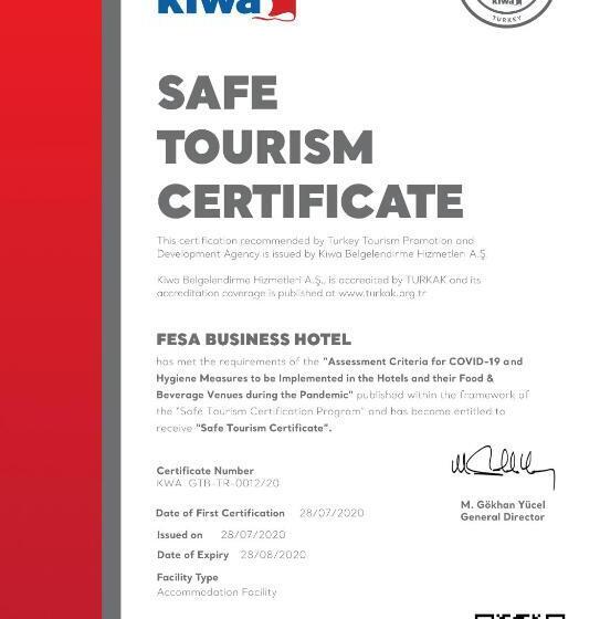 חדר סטנדרט לארבעה, Fesa Business