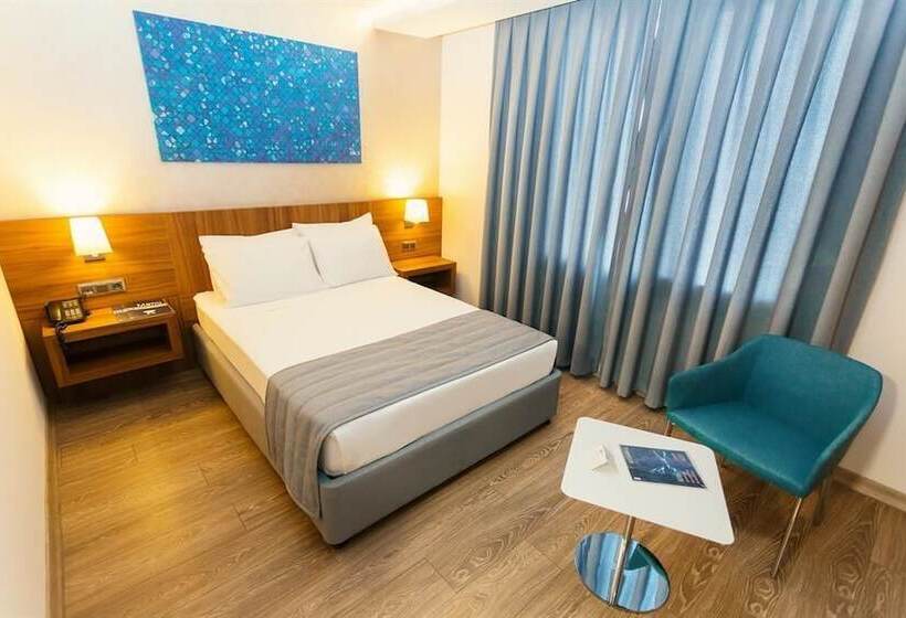 חדר סטנדרט, Fesa Business