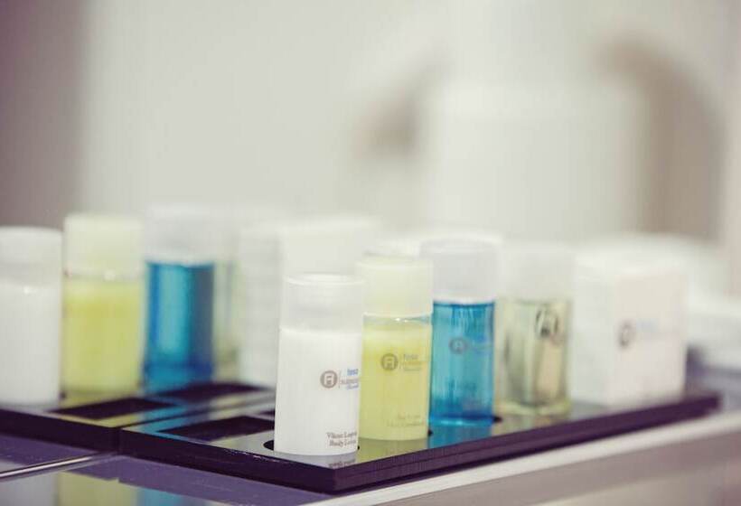 חדר משפחתי, Fesa Business