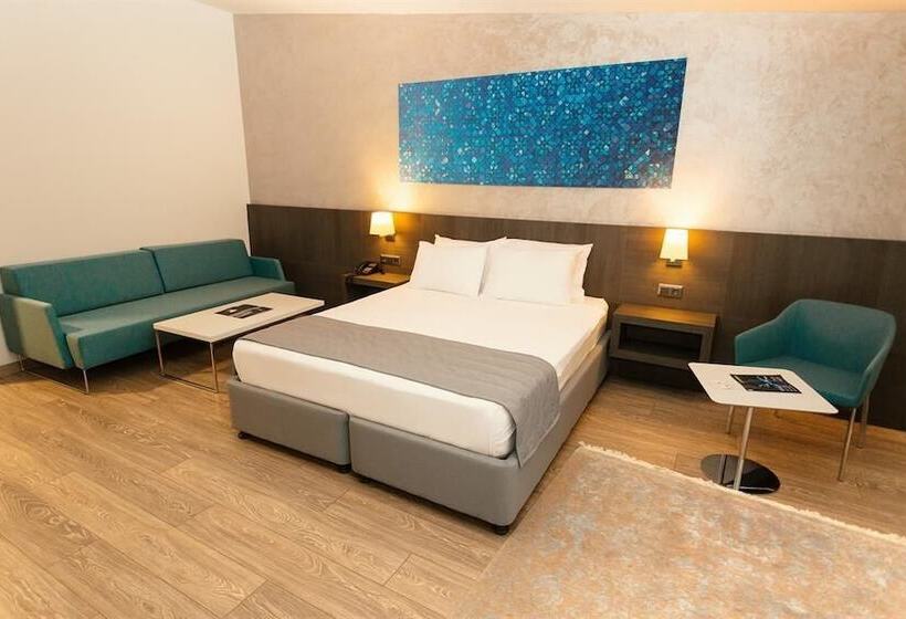 סוויטה, Fesa Business