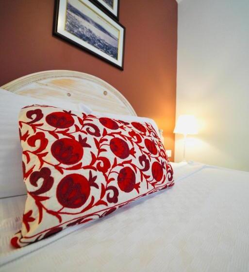 标准间, Kapya Cunda