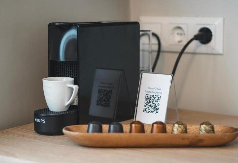 高级套房带海景, Kapya Cunda