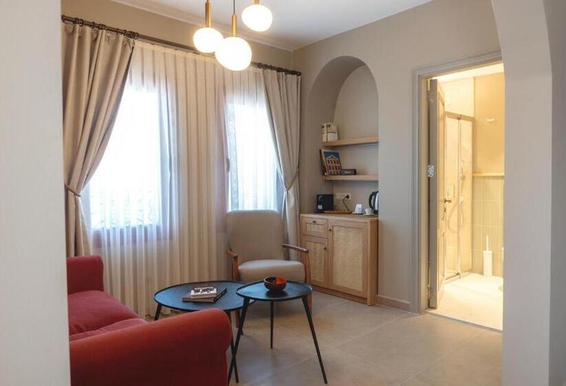 高级套房带海景, Kapya Cunda