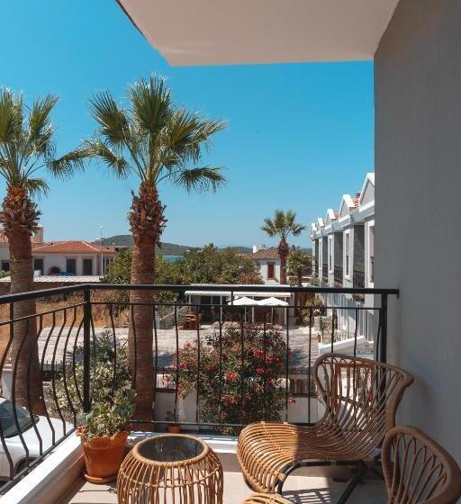 高级套房带海景, Kapya Cunda