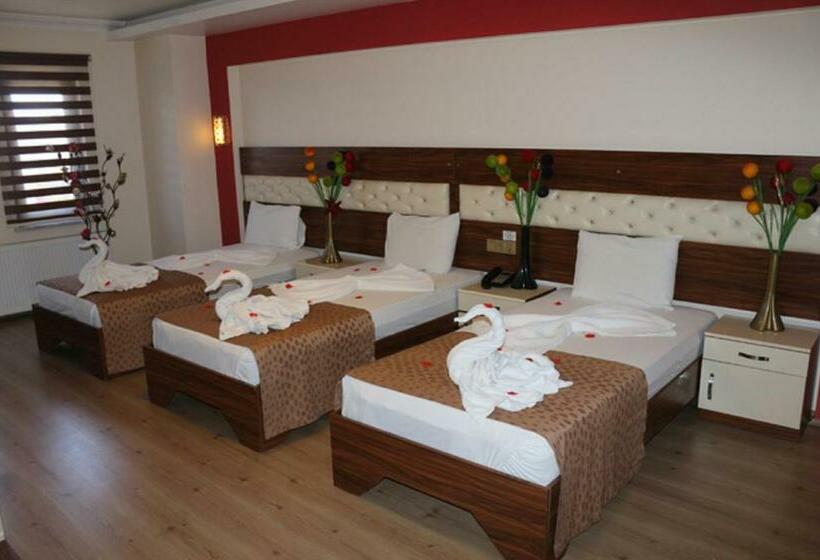 스탠다드 트리플 룸, Mesnevi