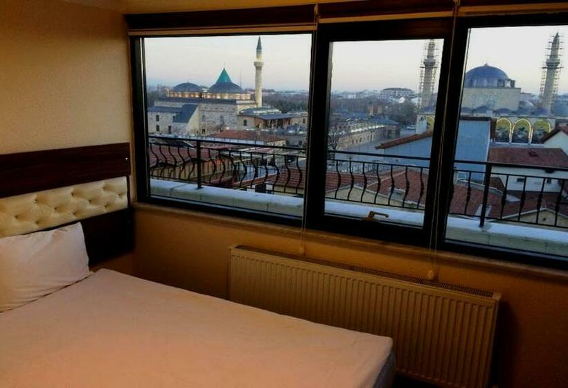 스탠다드 트리플 룸, Mesnevi