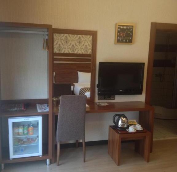 标准三人间, My Liva