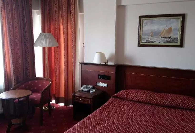 Standard Triple Room, Ozilhan