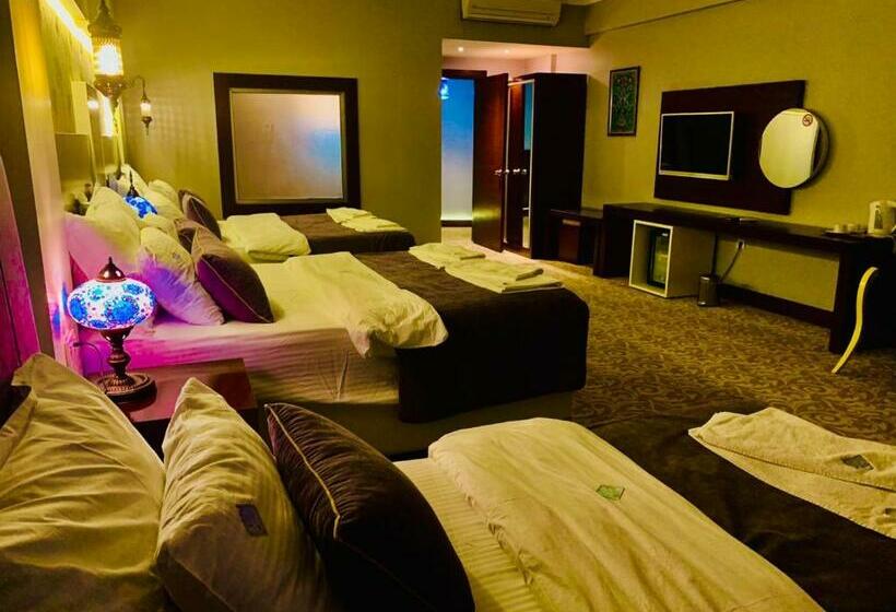 اتاق لوکس چهار تخته, Pamukkale Whiteheaven Suite