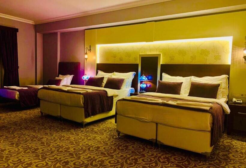 اتاق لوکس چهار تخته, Pamukkale Whiteheaven Suite