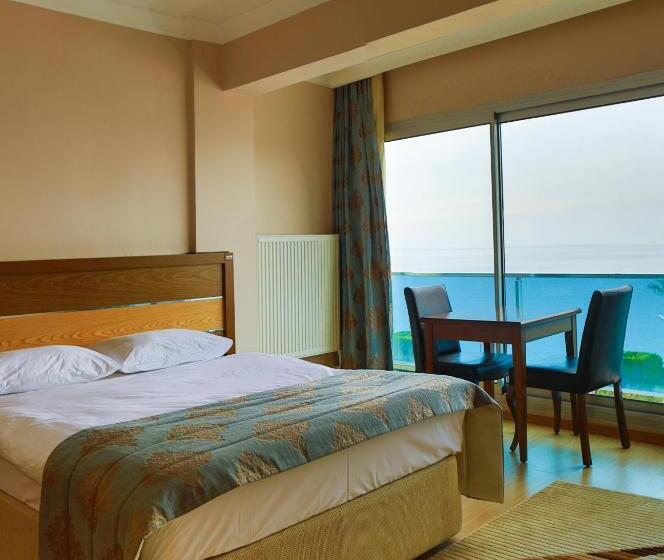 חדר סטנדרטי יחיד עם נוף לים, Perla