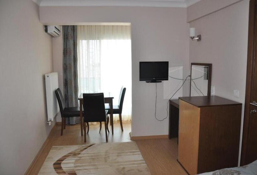 סוויטה נוף לים, Perla