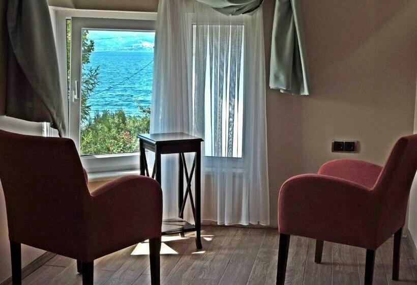 带观景的豪华间, Senler Boutique