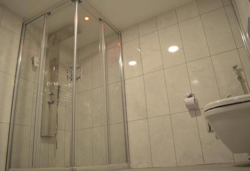 Family Suite, Senler Boutique