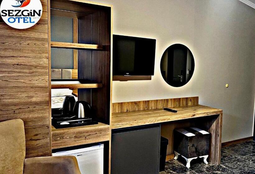 패밀리 룸, Sezgin