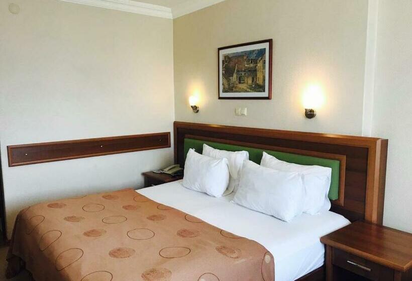 Номер Deluxe Вид на Море, Villa Marina
