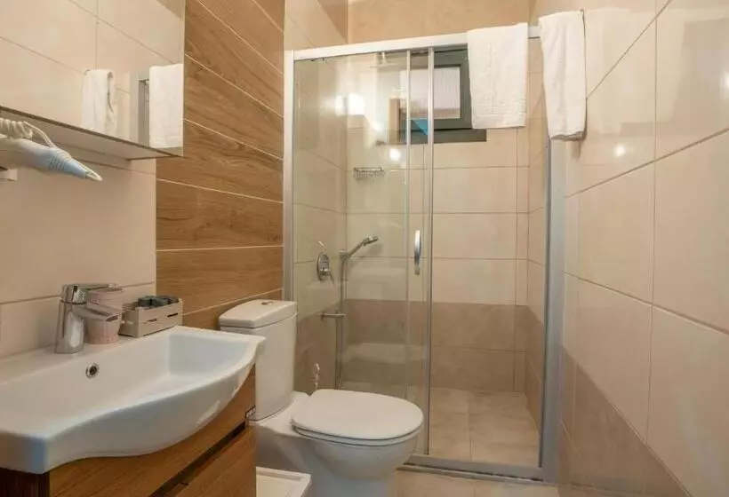 آپارتمان 2 خوابه با چشم‌انداز دریا, Villa Marine