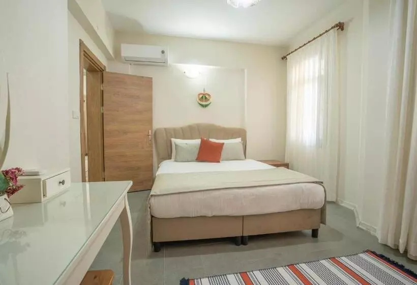 آپارتمان 2 خوابه با چشم‌انداز دریا, Villa Marine