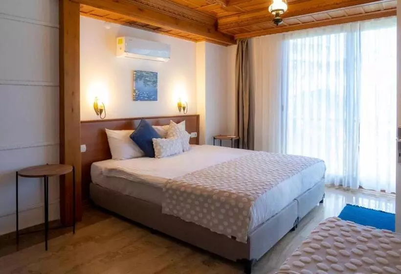استودیو استاندارد با بالکن, Villa Marine