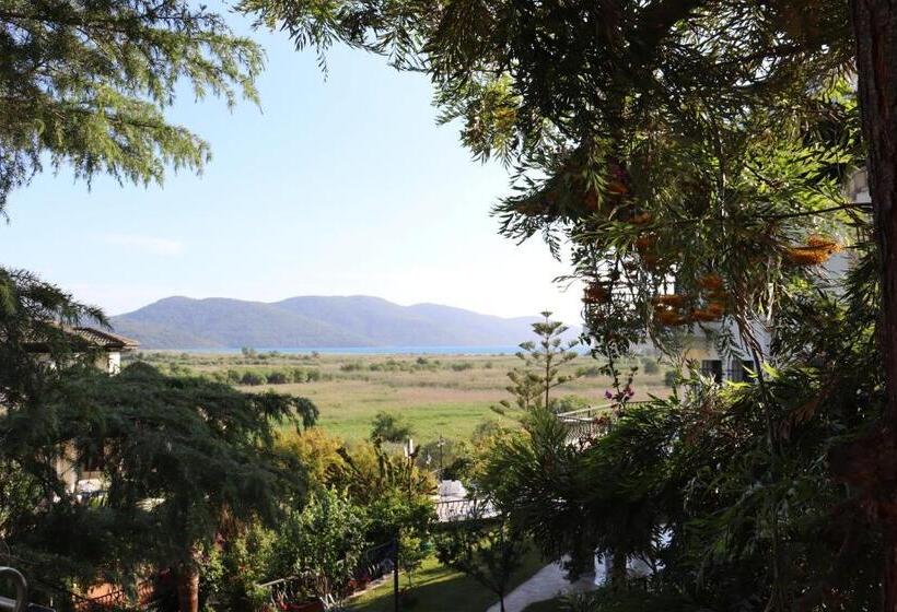 غرفة ديلوكس مطلّة علي البحر, Villa Marine