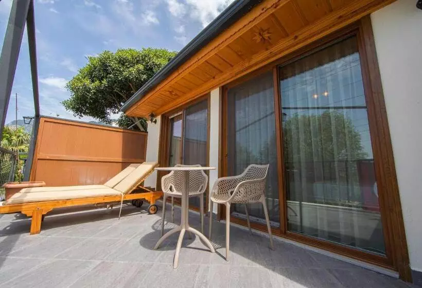 اتاق استاندارد با بالکن, Villa Marine