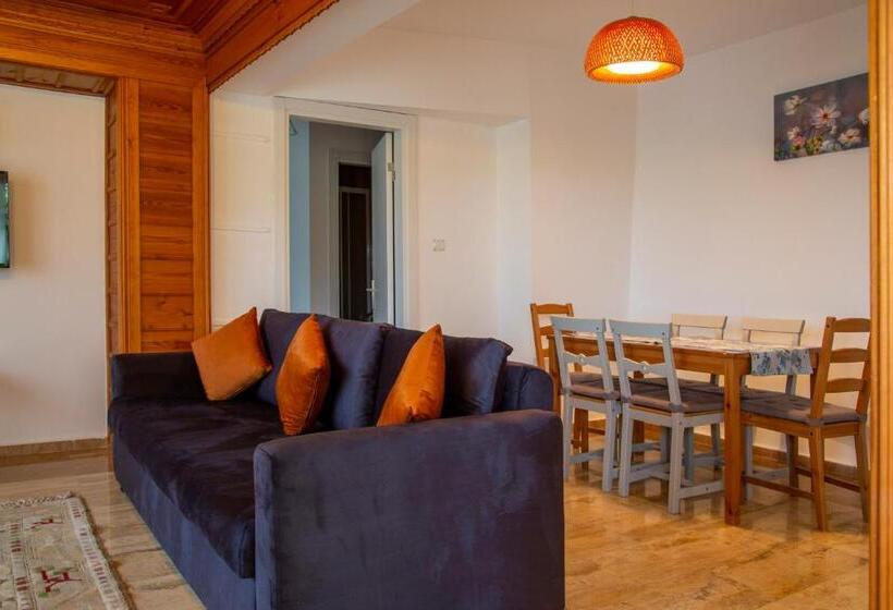 Студио Стандарт с Балконом, Villa Marine