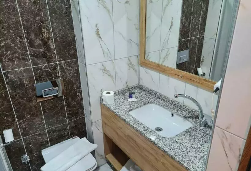 Standard-huone, Yıldız