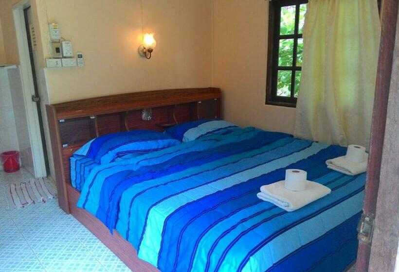 스탠다드 방갈로, Blue Lotus Resort