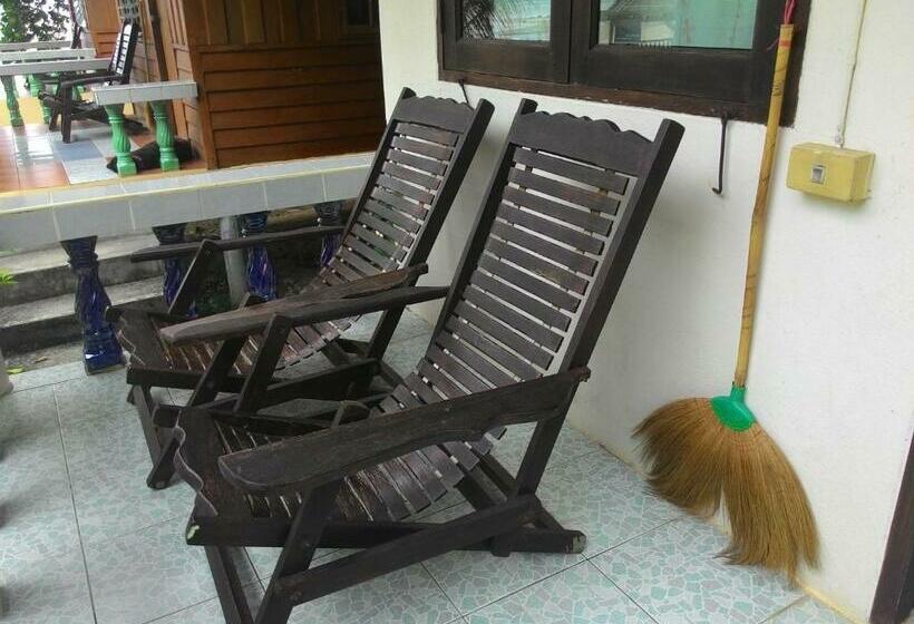 스탠다드 방갈로, Blue Lotus Resort