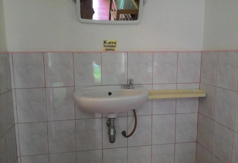 스탠다드 방갈로, Blue Lotus Resort