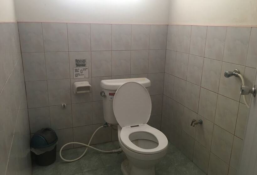 스탠다드 방갈로, Blue Lotus Resort