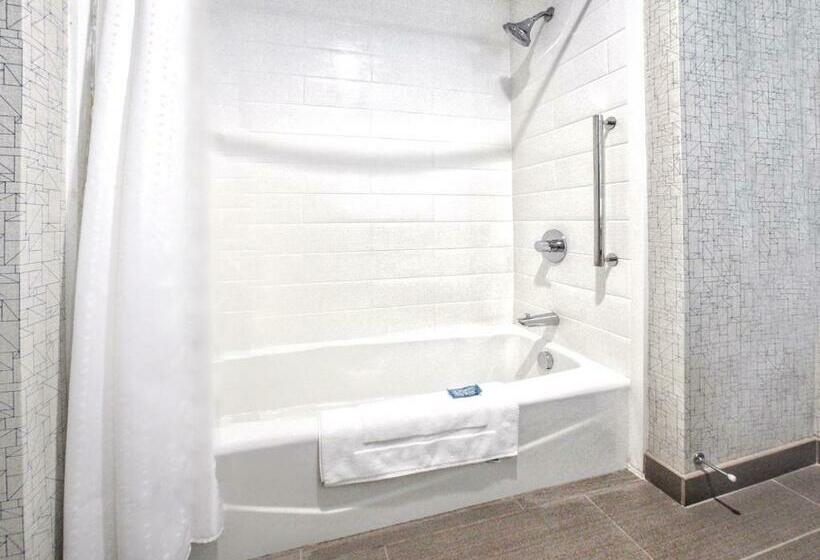 غرفة قياسية, Holiday Inn Express & Suites Moore, An Ihg