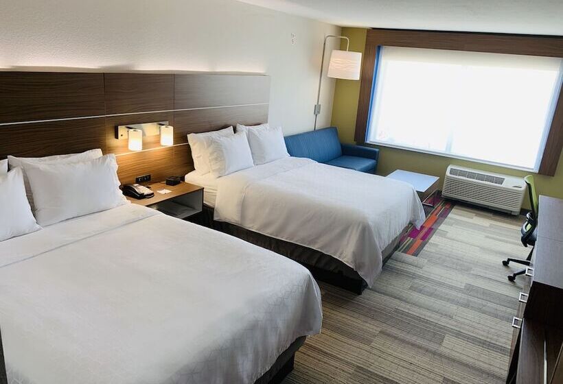 جناح, Holiday Inn Express & Suites Moore, An Ihg