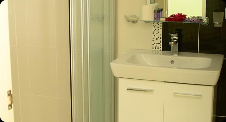 Quarto Triplo Estandar, Parus