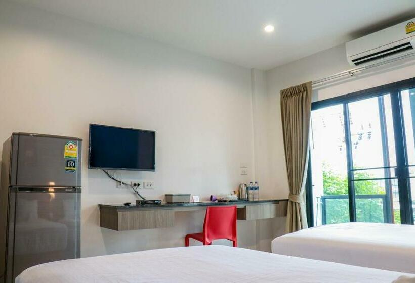 Habitació Deluxe amb Balcó, S2 Airport Residence