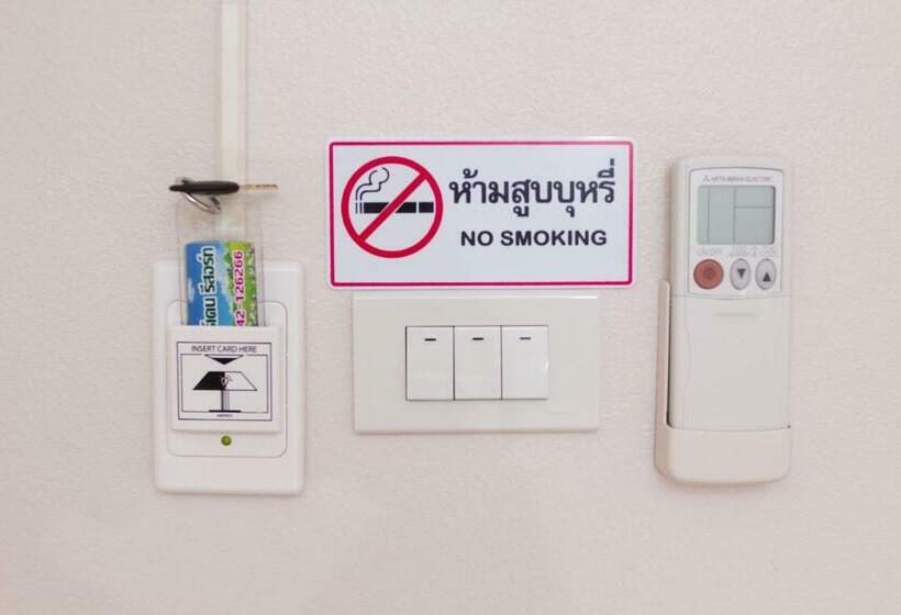 标准间带阳台, Samrong Garden