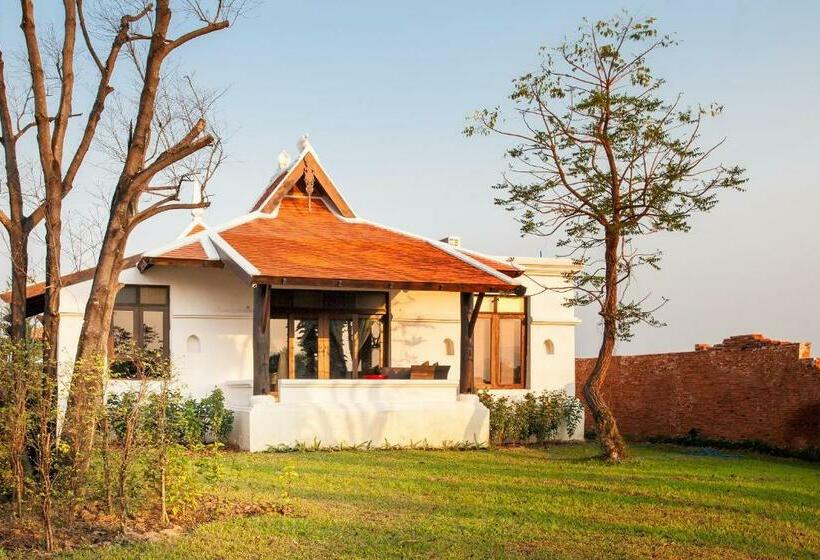 Люкс с Балконом, Sriwilai Sukhothai