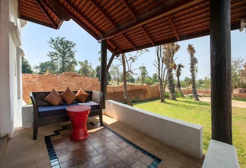 Люкс с Балконом, Sriwilai Sukhothai