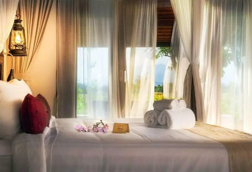اتاق لوکس با بالکن, Sriwilai Sukhothai