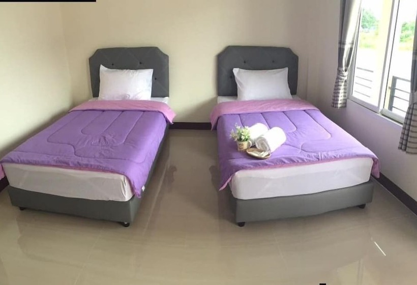 标准间, Thanavill Resort