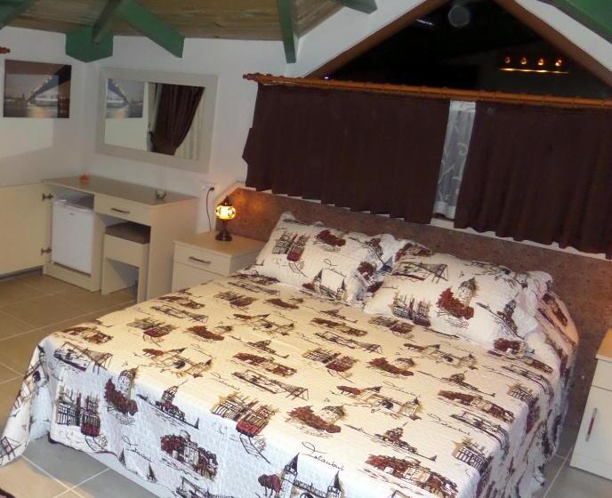 חדר סופריור, Yaprak